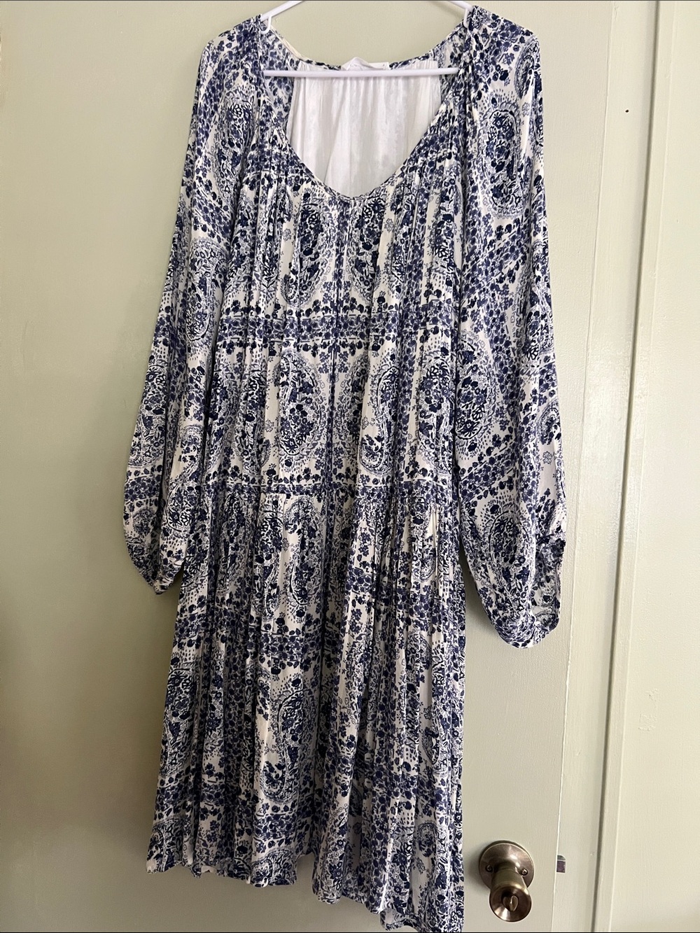 Carly Jean Los Angeles Blue Paisley Dress